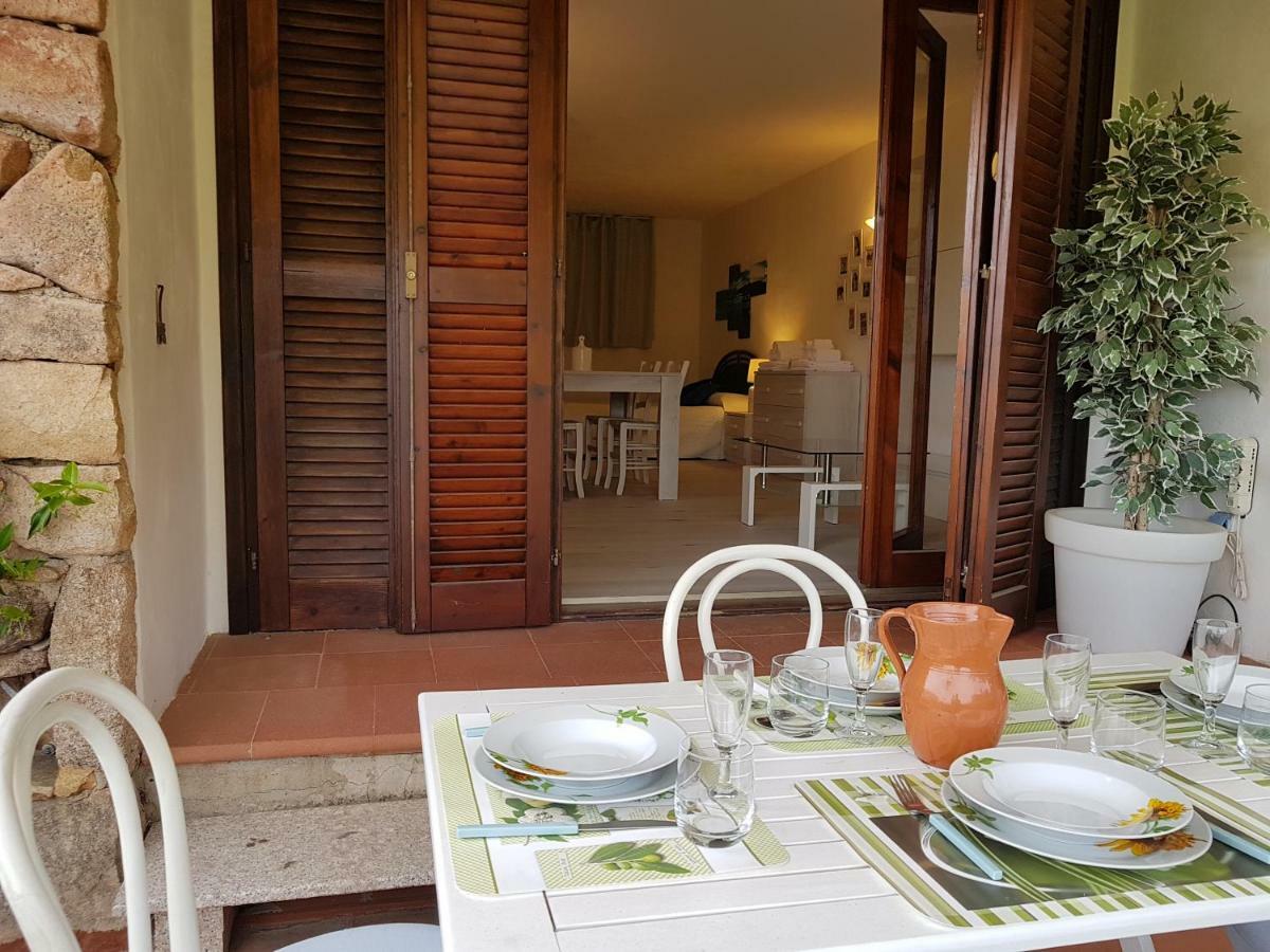 Sole&Luna Apartments Porto Rotondo Exterior photo